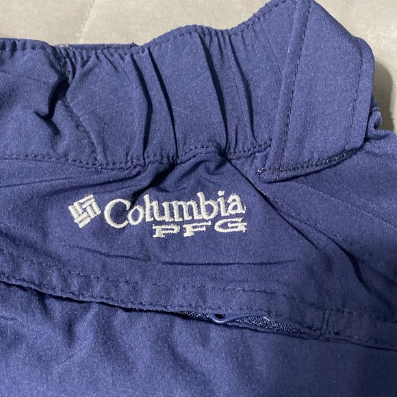 Columbia PFG shorts. Size 4 - Picture 3 of 6